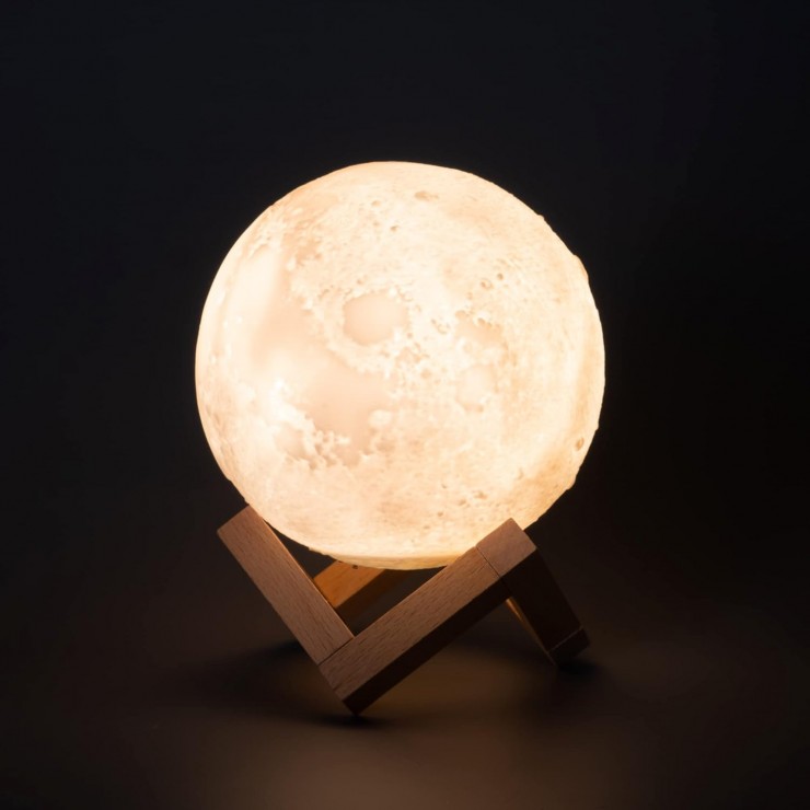 Umidificator de aer cu iluminare Luna (Moon Lamp)