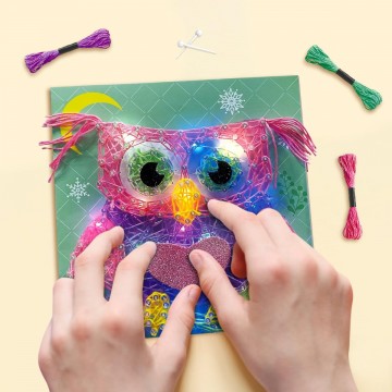 Set creativ cu ata Set creativ cu ata