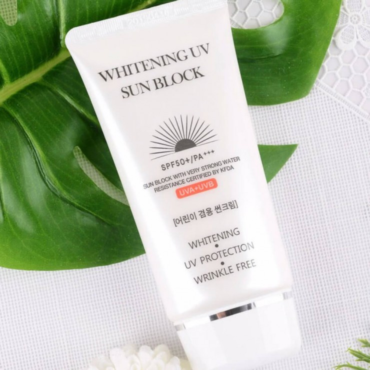 Солнцезащитный крем для лица JIGOTT,осветляющий  SPF50+ 70мл