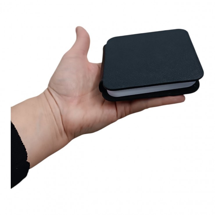 Oglinda cu iluminare led si suport pliabil, 9,5 x 10 cm Oglinda cu iluminare led si suport pliabil, 9,5 x 10 cm