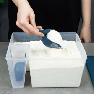 Контейнер с лопатками для муки и других круп DecoBella CleanSpoons