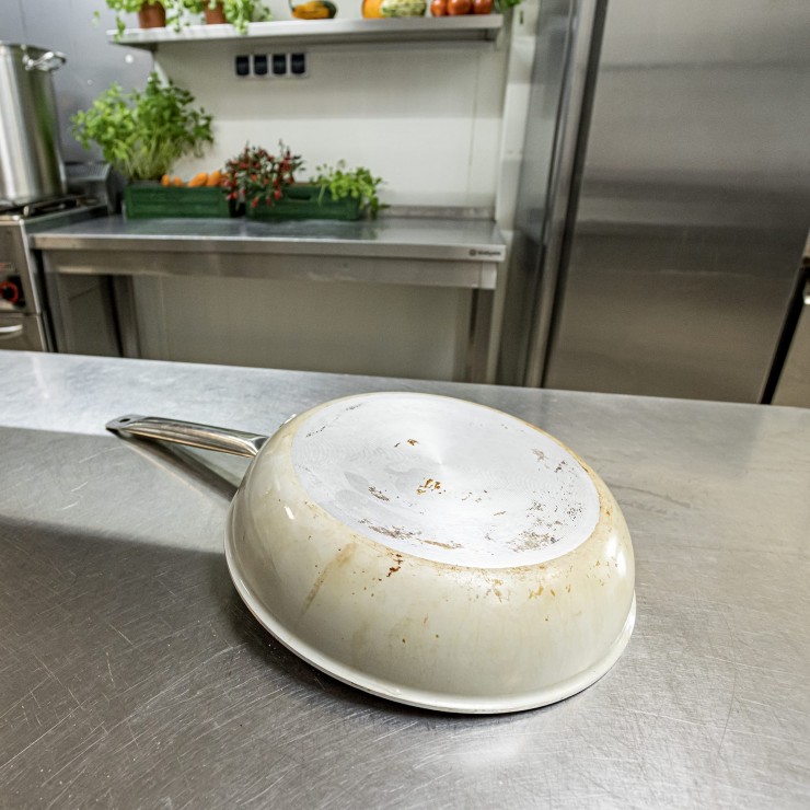 Clinex Profesional Grill средство для чистки грилей и духовок, 1л