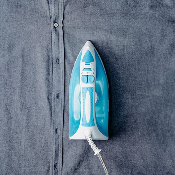 Fier de calcat Mesko 2200W MS5023 Fier de calcat Mesko 2200W MS5023